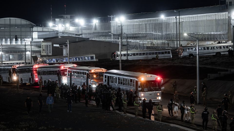 Donald Trump: USA schieben trotz Richterspruchs nach El Salvador ab