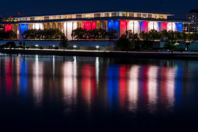 Donald Trump übernimmt die Macht an der Kulturinstitution Kennedy Center: So reagieren die Gegner