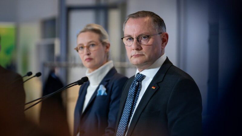 AfD: Verfassungsschutz stuft gesamte Partei als »gesichert rechtsextremistisch« ein