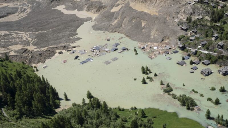 Blatten im Lötschental nach dem Bergsturz: Wiederaufbau ja oder nein?