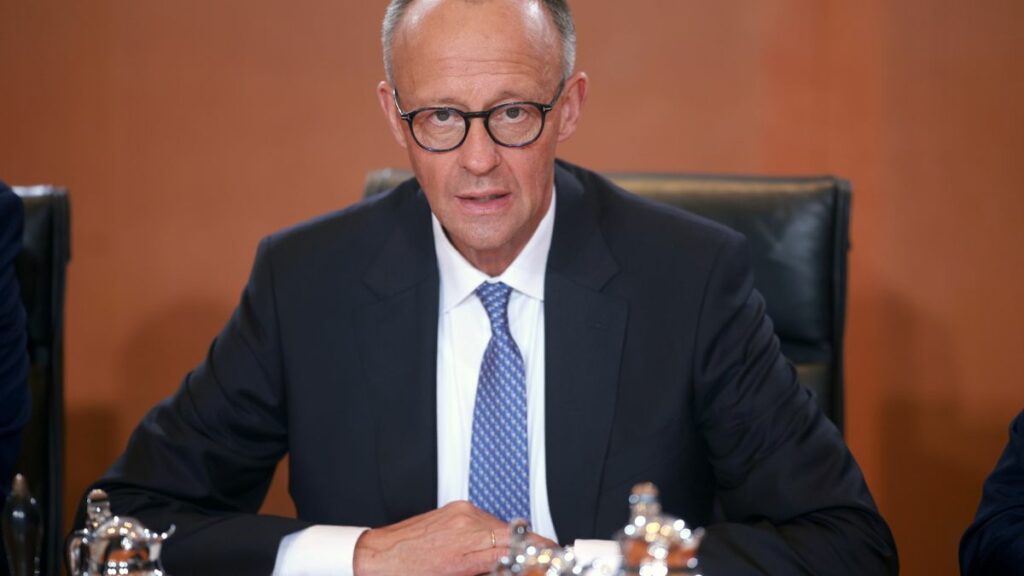News zur Koalition von CDU, CSU, SPD: Friedrich Merz will Donald Trump von mehr Freihandel überzeugen