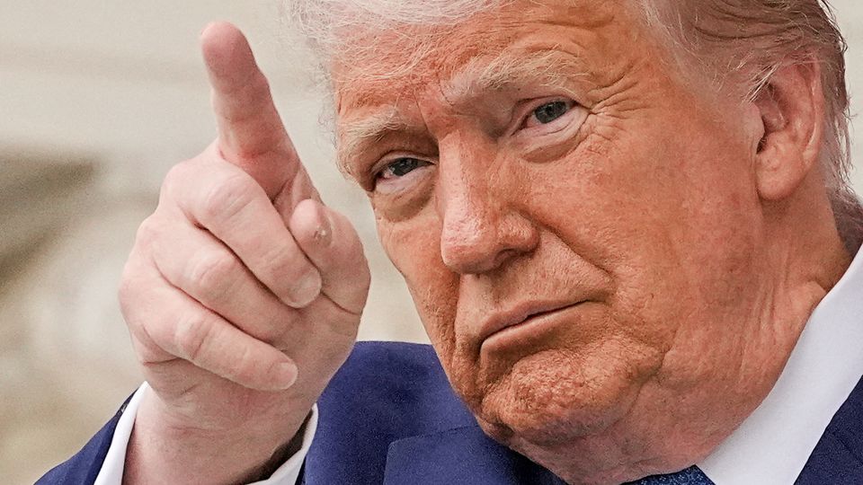 US-Präsident begnadigt Dutzende Verurteilte: Donald Trumps Treuesystem US-Präsident begnadigt Dutzende Verurteilte: Donald Trumps Treuesystem