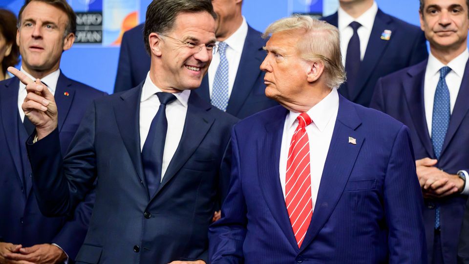 Nato-Gipfel: Europas Schleimspur für Donald Trumps Verbleib in der Allianz Nato-Gipfel: Europas Schleimspur für Donald Trumps Verbleib in der Allianz
