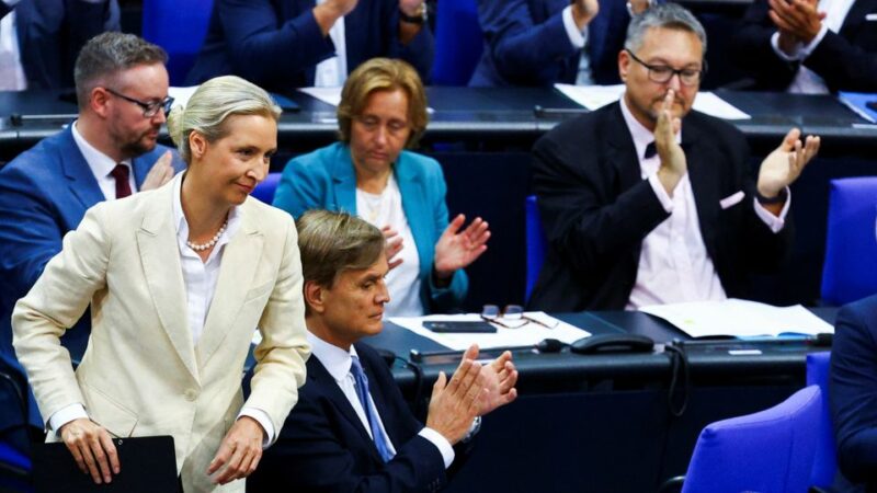 Generaldebatte im Bundestag: der Liveblog – Julia Klöckner ermahnt polemische Alice Weidel