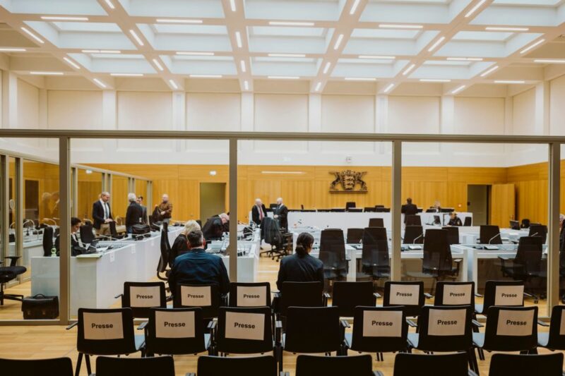 Reichsbürger-Prozess um Prinz Reuß in Stuttgart: Die Banalität des Blöden
